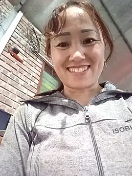 Snapshot of Fienjr chatting on 03.22.26 Fienjr online show from 03.22.26