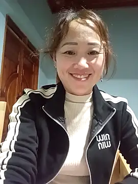 Snapshot of Fienjr chatting on 03.26.26 Fienjr online show from 03.26.26