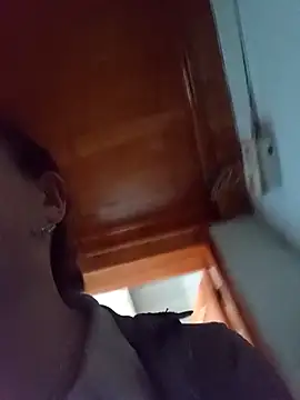 Snapshot of Fienjr chatting on 03.27.26 Fienjr online show from 03.27.26