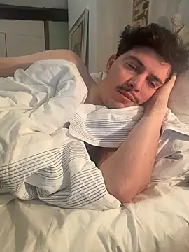 Snapshot of dock_75 chatting on 11.07.25 dock 75 online show from 11.07.25