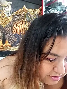 curvy diva  online show from 09.09.25