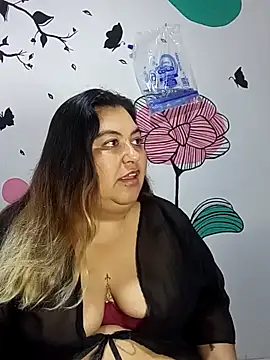 curvy diva  online show from 10.19.25