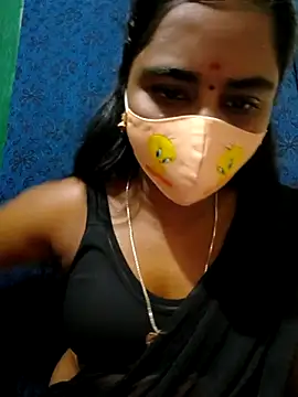 mini-queen online show from 09.10.25