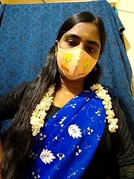 mini-queen online show from 11.12.25