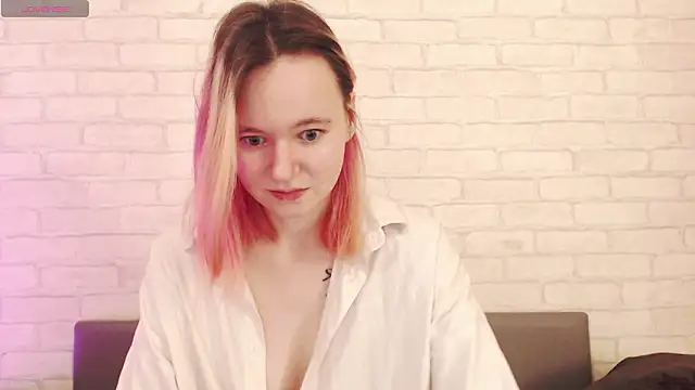 Ericha Stone online show from 03.06.26