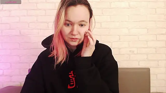 Ericha Stone online show from 03.13.26