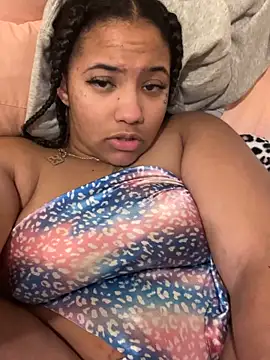 StylishEchium online show from 11.13.25