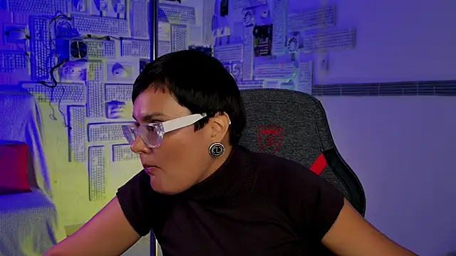 LauraDavidsons online show from 10.01.25