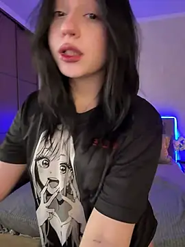 YourLittleDevil online show from 03.17.26