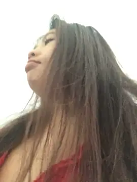 Snapshot of LiLy-0477 chatting on 10.08.25 LiLy-0477 online show from 10.08.25