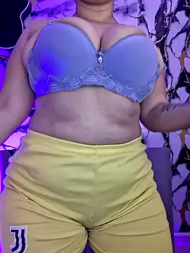 Snapshot of Alisson_Morgann chatting on 06.11.26 Alisson Morgann online show from 06.11.26