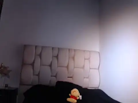 Snapshot of MysticShaira chatting on 11.26.25 MysticShaira online show from 11.26.25