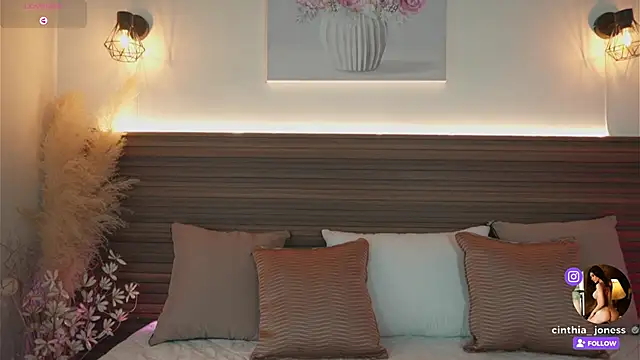 cinthia jones2 online show from 10.05.25