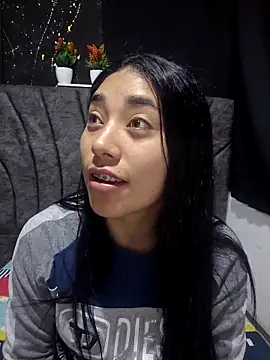 Snapshot of AmberGold- chatting on 09.14.25 AmberGold- online show from 09.14.25