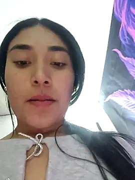 Snapshot of AmberGold- chatting on 09.15.25 AmberGold- online show from 09.15.25