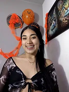 AmberGold- online show from 10.31.25