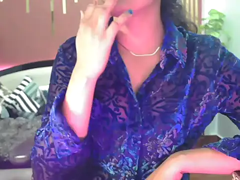 shaalu sharma online show from 11.19.25