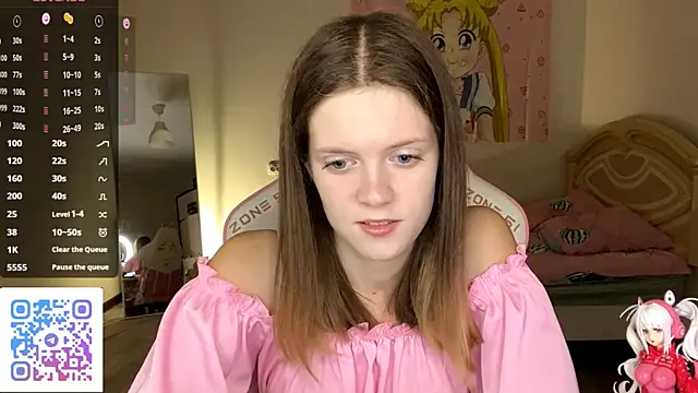 VibeQueenLucy online show from 10.09.25