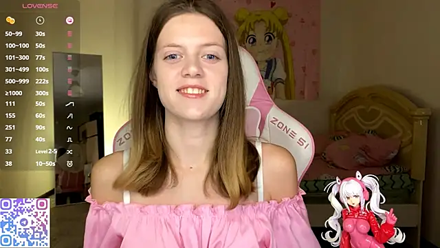 VibeQueenLucy online show from 10.19.25