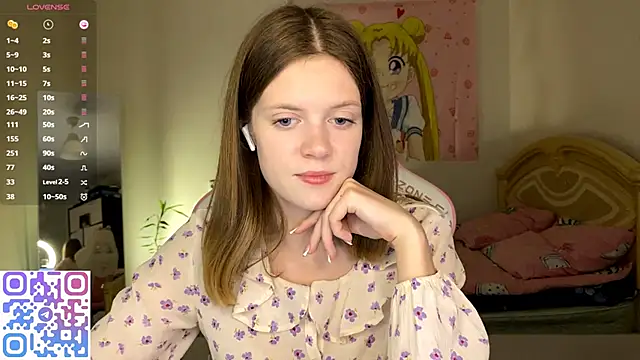 VibeQueenLucy online show from 11.12.25