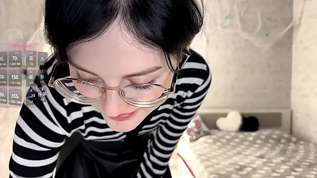 FakeLamb online show from 10.31.25