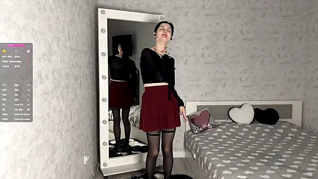 FakeLamb online show from 11.15.25