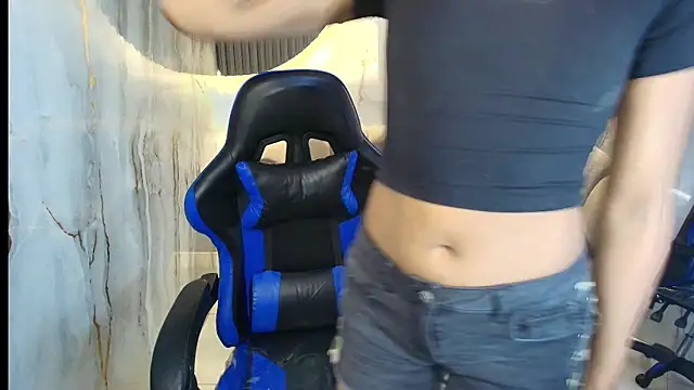 katty berry r online show from 10.21.25