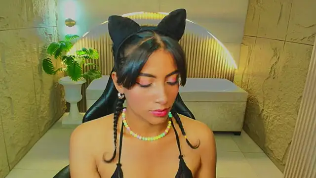 katty berry r online show from 12.13.25