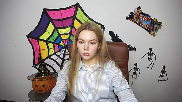 StellaLight online show from 10.22.25