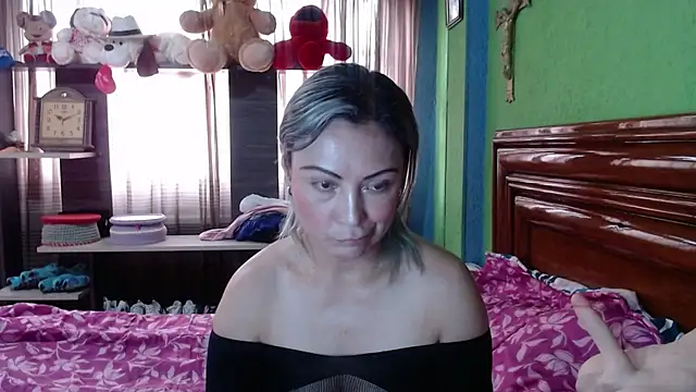  Charlize theron  online show from 10.26.25