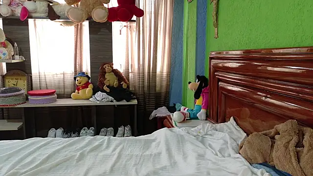  Charlize theron  online show from 02.12.26