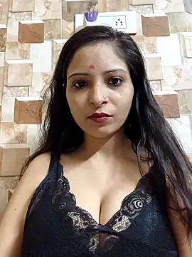 QUEEN-ADITI online show from 10.20.25
