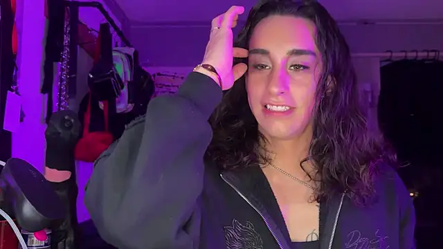 xoFrankie online show from 11.11.25