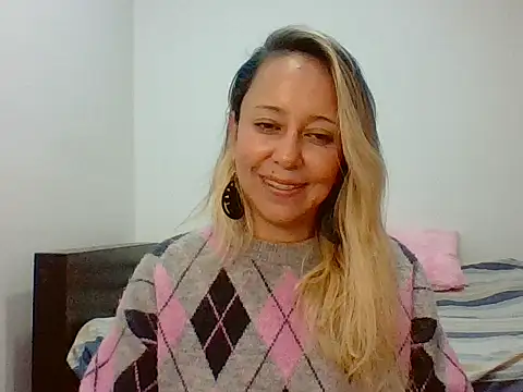 leah susman online show from 10.22.25