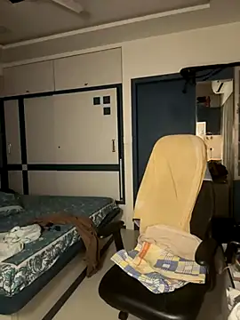 Snapshot of desi_indicoc chatting on 11.01.25 desi indicoc online show from 11.01.25