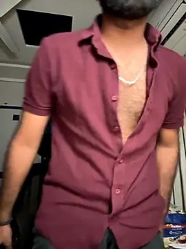 Snapshot of desi_indicoc chatting on 11.13.25 desi indicoc online show from 11.13.25