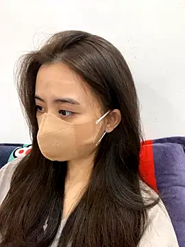 Mochi21 online show from 10.31.25