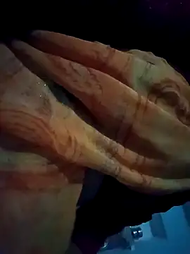 Snapshot of Meenu_chauhan chatting on 10.31.25 Meenu chauhan online show from 10.31.25