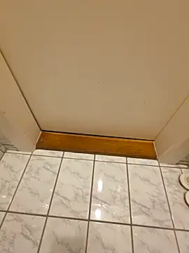 Snapshot of DarkNova9 chatting on 10.21.25 DarkNova9 online show from 10.21.25