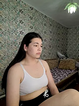 Albi Glow online show from 09.28.25