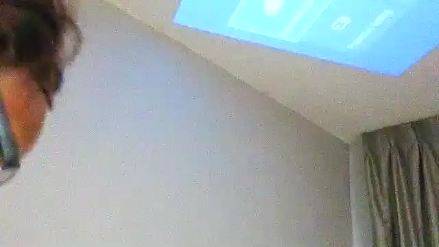 Snapshot of CinnaCakesss chatting on 10.12.25 CinnaCakesss online show from 10.12.25