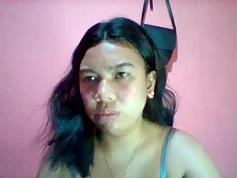 Snapshot of aniya_04 chatting on 06.14.26 aniya 04 online show from 06.14.26