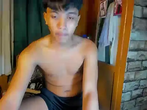 Snapshot of chris_hot_asian_loverboy chatting on 07.13.26 chris hot asian loverboy online show from 07.13.26