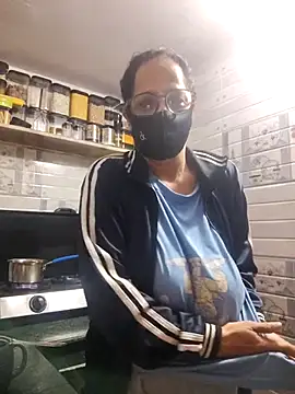 meenu bhabhi547 online show from 11.30.25