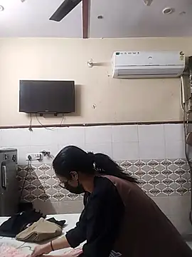 meenu bhabhi547 online show from 02.12.26