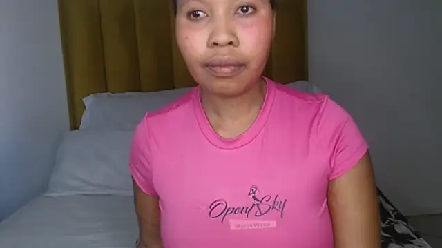 Snapshot of Bella_2025 chatting on 03.11.26 Bella 2025 online show from 03.11.26