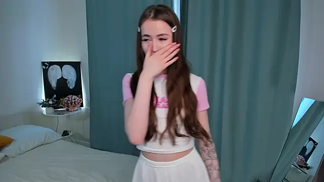 Snapshot of Chloeee4200 chatting on 03.04.26 Chloeee4200 online show from 03.04.26