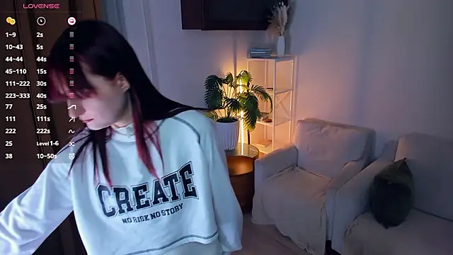 Snapshot of KatyKufel chatting on 02.08.26 KatyKufel online show from 02.08.26