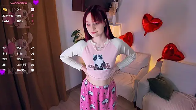 Snapshot of KatyKufel chatting on 02.14.26 KatyKufel online show from 02.14.26