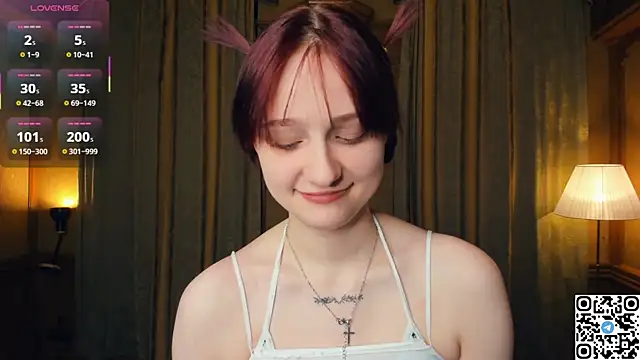 Snapshot of KatyKufel chatting on 04.15.26 KatyKufel online show from 04.15.26